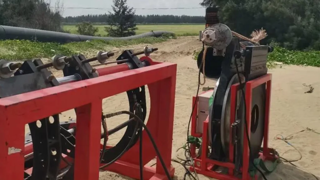 HDPE pipe welding machine onsite operation