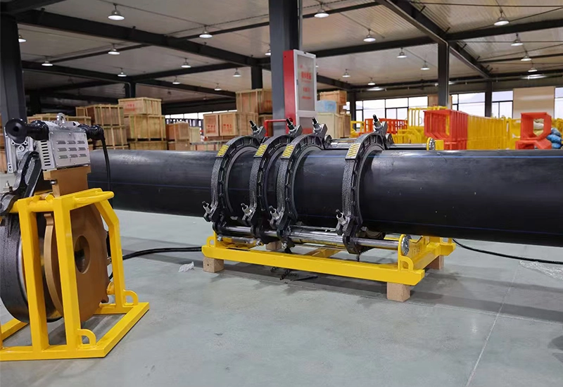 Ekberg HDPE pipe welding machine